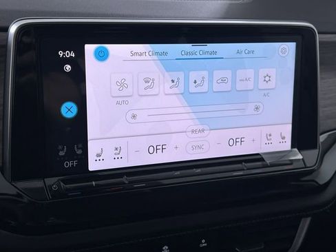 New 2025 Volkswagen Atlas SEL image 19