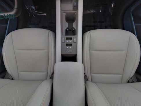 Used 2024 Hyundai Ioniq 6 SEL RWD image 27