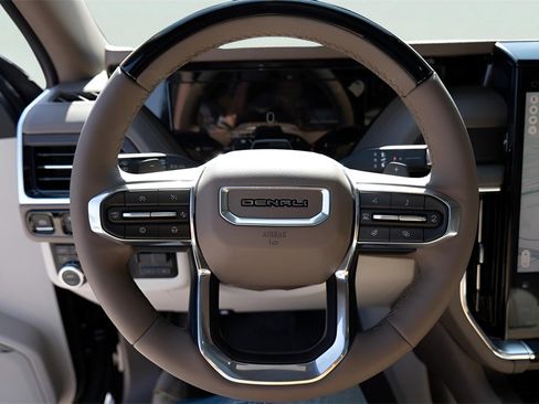 New 2026 GMC Yukon XL Denali w/ Denali Reserve Package image 11