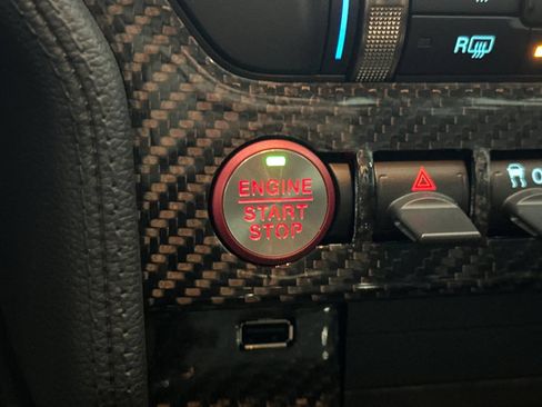 Used 2022 Ford Mustang Shelby GT500 RWD image 27
