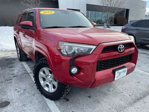 Used 2019 Toyota 4Runner SR5 image 1