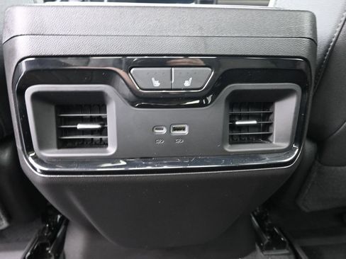 Used 2024 Chevrolet Silverado 1500 ZR2 w/ Technology Package AWD/4WD image 21