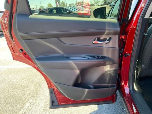 New 2025 Nissan Murano SL image 16