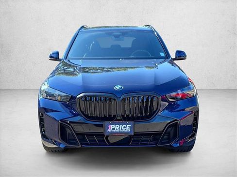 Used 2026 BMW X5 xDrive40i w/ M Sport Package AWD/4WD image 2