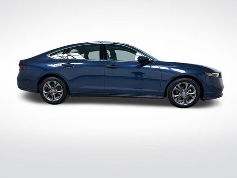 Used 2024 Honda Accord EX image 10