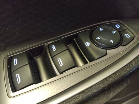 Used 2023 Chevrolet Malibu LT FWD image 27