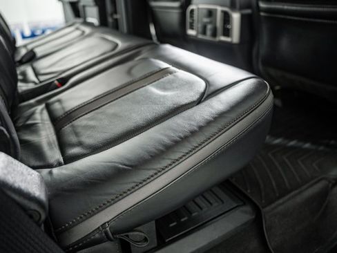 Used 2022 Ford F350 Platinum w/ Tremor Off-Road Package image 41