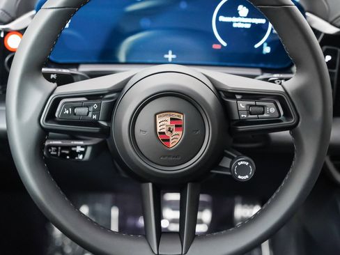 New 2025 Porsche Macan 4S Electric image 16