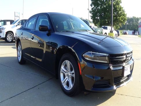 Certified 2023 Dodge Charger SXT image 4