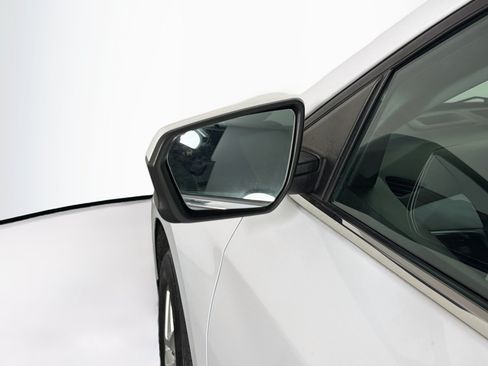 Used 2022 Chevrolet Equinox LT FWD image 16