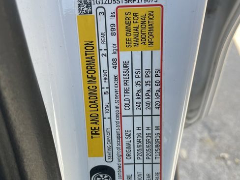 Used 2024 Chevrolet Malibu LT image 29