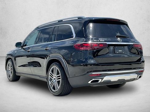 Used 2025 Mercedes-Benz GLS 450 4MATIC image 12