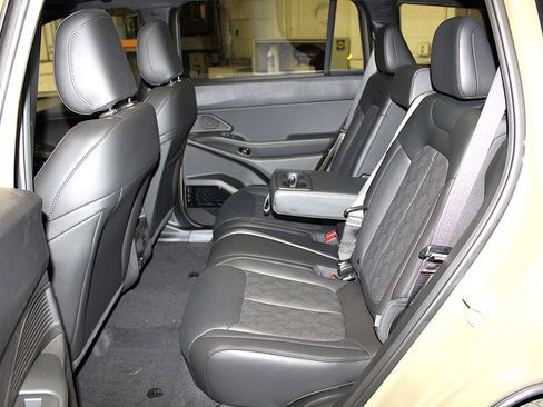 New 2026 Jeep Cherokee Overland w/ Advanced Pro Tech Group image 35