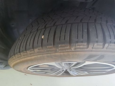 Used 2024 Toyota bZ4X FWD image 19