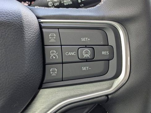 New 2026 Jeep Grand Wagoneer 2WD w/ 8-Passenger Seating Package image 26