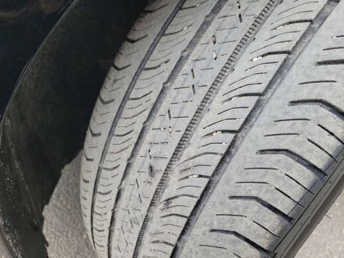 Used 2019 Volvo S60 T6 Momentum w/ Premium Package image 12