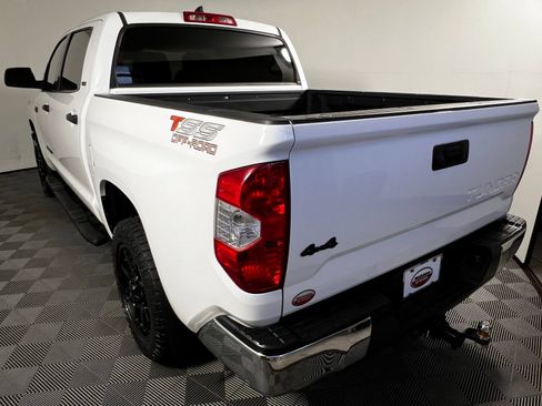 Used 2021 Toyota Tundra SR5 w/ SR5 Upgrade Package AWD/4WD image 7