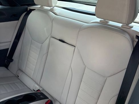 Used 2024 BMW M440i Convertible w/ Premium Package RWD image 4