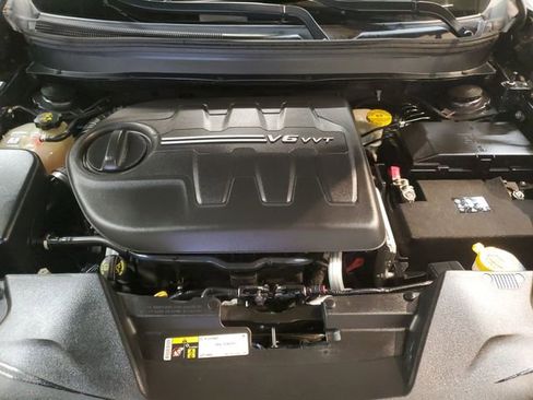 Used 2016 Jeep Cherokee Limited w/ Luxury Group image 23