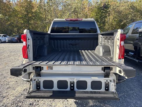 New 2026 Chevrolet Silverado 1500 ZR2 AWD/4WD image 25