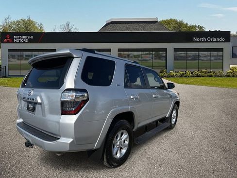 Used 2023 Toyota 4Runner SR5 Premium image 3