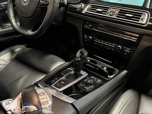 Used 2013 BMW ALPINA B7 image 35