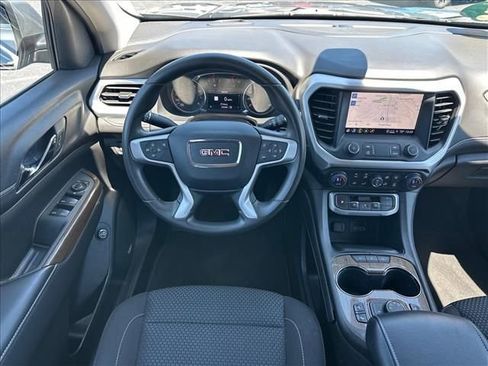 Certified 2023 GMC Acadia SLE w/ Driver Convenience Package AWD/4WD image 14