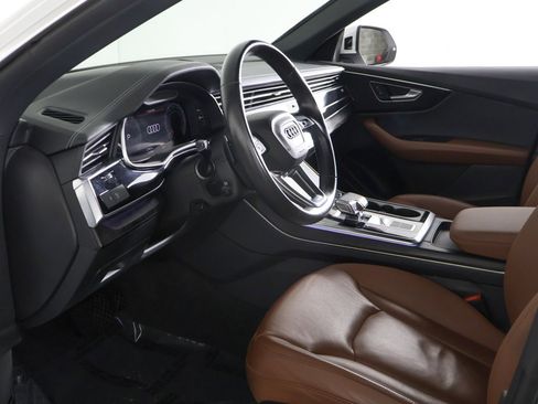 Used 2023 Audi Q8 Premium w/ Convenience Package image 25