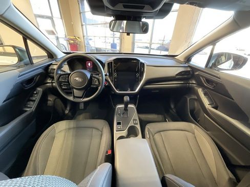 Used 2024 Subaru Crosstrek 2.0i Premium image 9