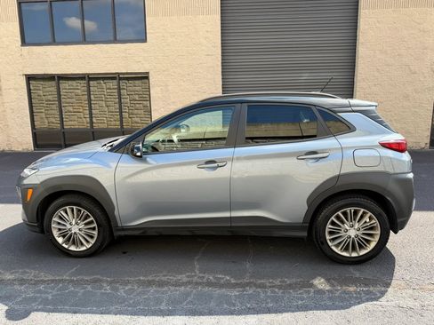 Used 2018 Hyundai Kona SEL AWD/4WD image 2