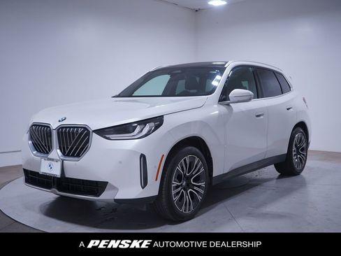 Used 2025 BMW X3 xDrive30i image 1
