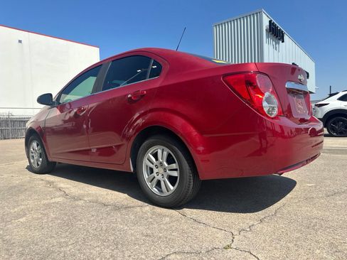 Used 2015 Chevrolet Sonic LT FWD image 5