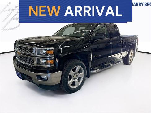 Used 2015 Chevrolet Silverado 1500 LT w/ LT Convenience Package AWD/4WD image 1