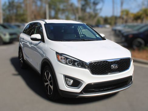 Used 2016 Kia Sorento EX w/ EX Premium Package image 16