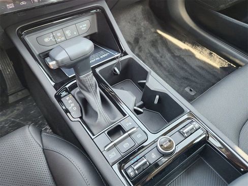 New 2025 Kia K5 EX image 13