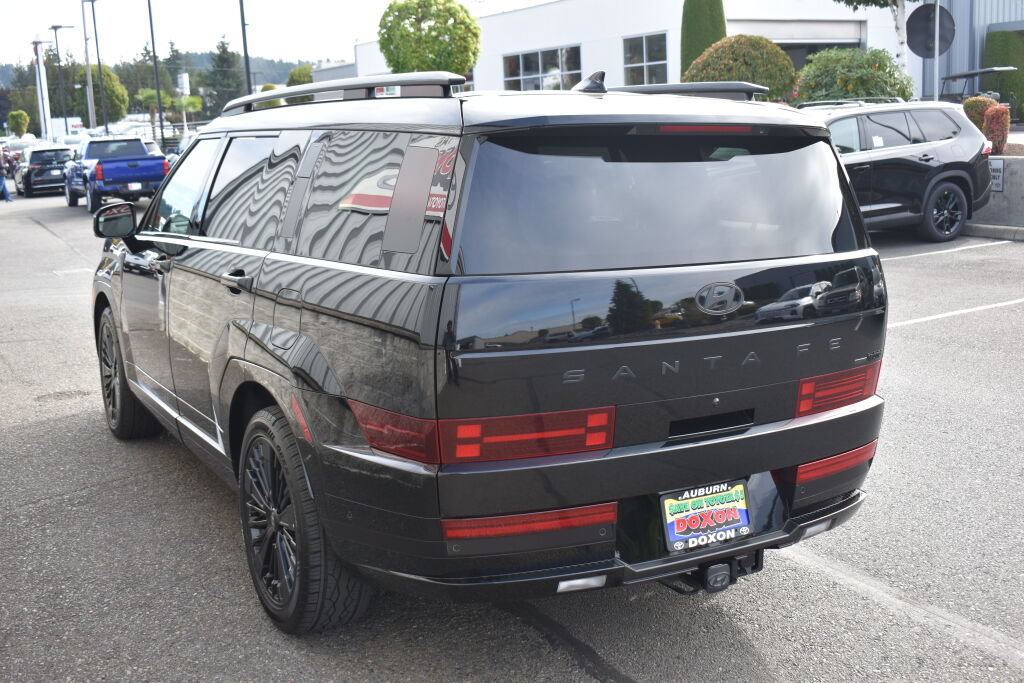 Used 2025 Hyundai Santa Fe Calligraphy AWD/4WD image 7