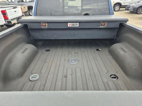 Used 2021 RAM 2500 Laramie w/ Night Edition AWD/4WD image 15