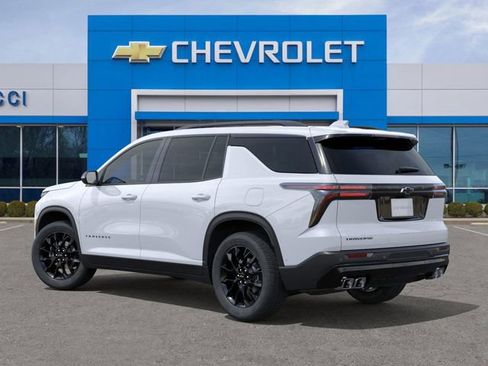 New 2026 Chevrolet Traverse LT w/ Midnight/Sport Edition image 3