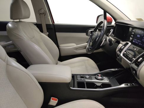 Used 2021 Kia Sorento EX image 21