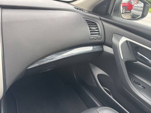 Used 2016 Nissan Altima 2.5 SL w/ 2.5 Technology w/LED Package FWD image 15