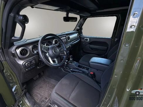 Used 2023 Jeep Wrangler Unlimited Rubicon 4xe w/ Cold Weather Group AWD/4WD image 10