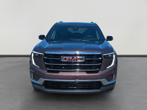 Used 2024 GMC Acadia Elevation image 8