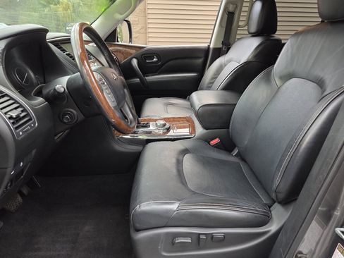 Used 2019 INFINITI QX80 Luxe image 10