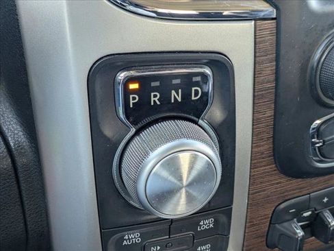 Used 2016 RAM 1500 Laramie image 12