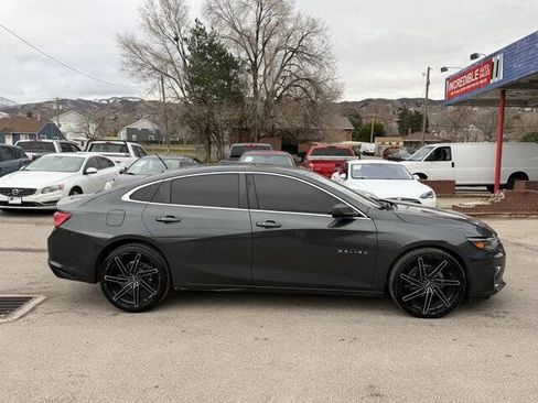 Used 2018 Chevrolet Malibu LS image 3