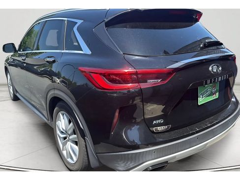 Used 2019 INFINITI QX50 Essential w/ Premium Heat Package AWD/4WD image 4