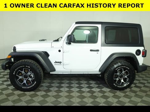 Used 2022 Jeep Wrangler Sport S image 2
