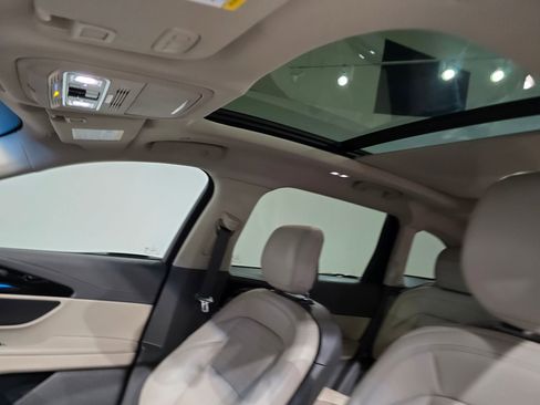 Used 2024 Lincoln Nautilus Reserve w/ Equipment Group 202A image 36