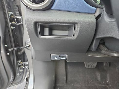 New 2025 Nissan Versa SV w/ Trunk Package image 18