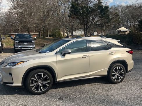 Used 2017 Lexus RX 350 AWD w/ Premium Package image 4